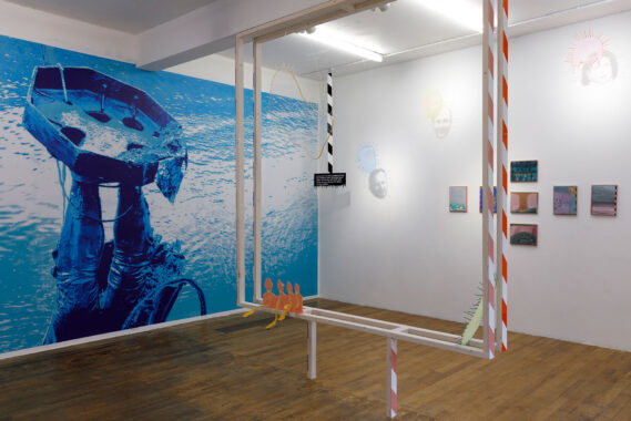 Critique: Barry Mulholland ‘Tossed in the Drink’