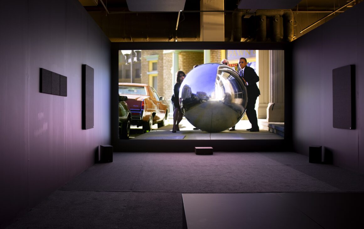 International centre of the image : opening